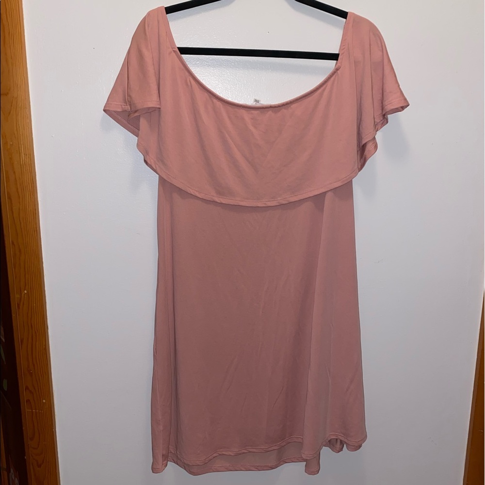 SOCIALITE Off-the-Shoulder Ruffle Dress - Picture 4 of 6